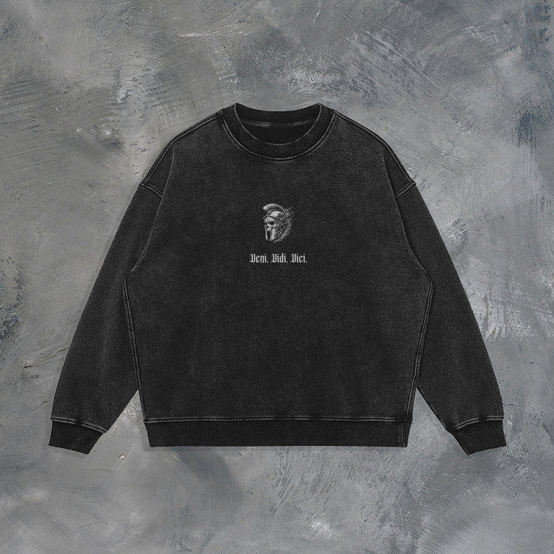 "VENI VIDI VICI" OVERSIZED SWEATSHIRT IN BLACK