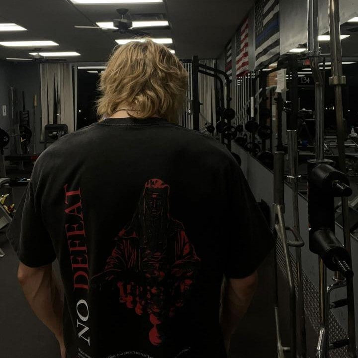 "NO DEFEAT" OVERSIZED T-SHIRT IN BLACK